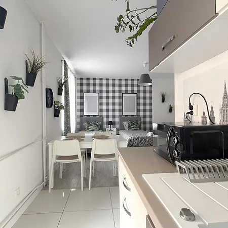 Apartament 04 Centrum - Mieszkanie Dla 4 Os *